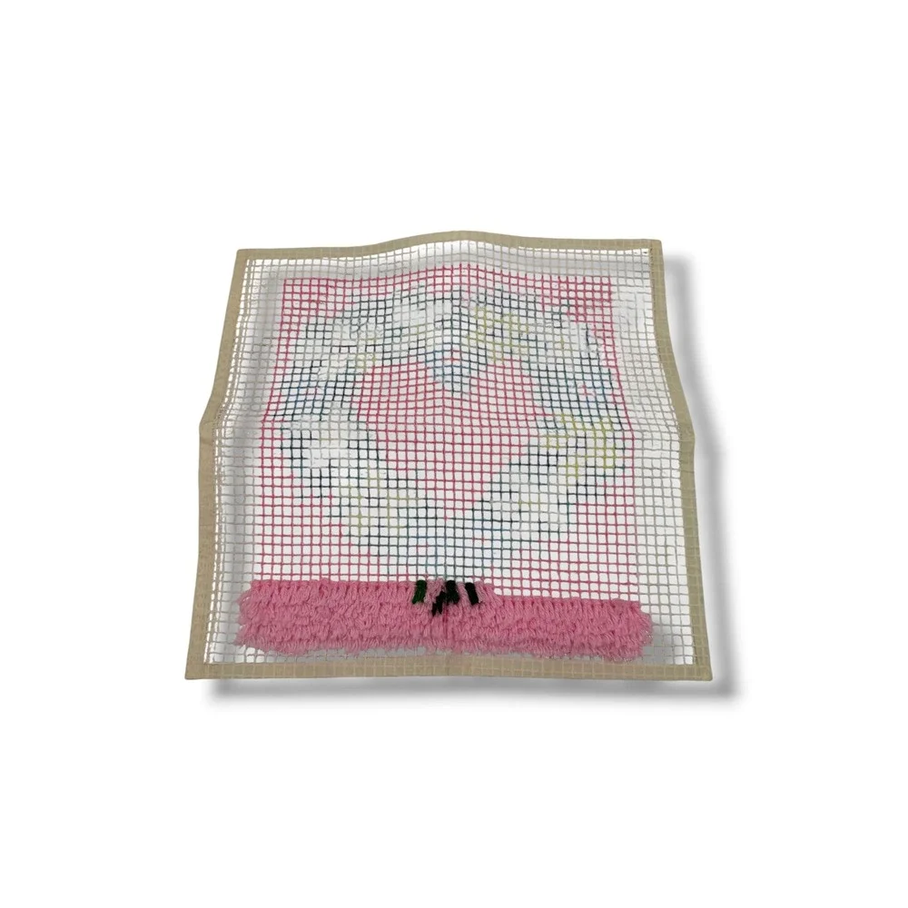 Natura Latch Hook Kit 12x12‎ Pink Floral Heart Wreath Vintage Craft Kit STARTED